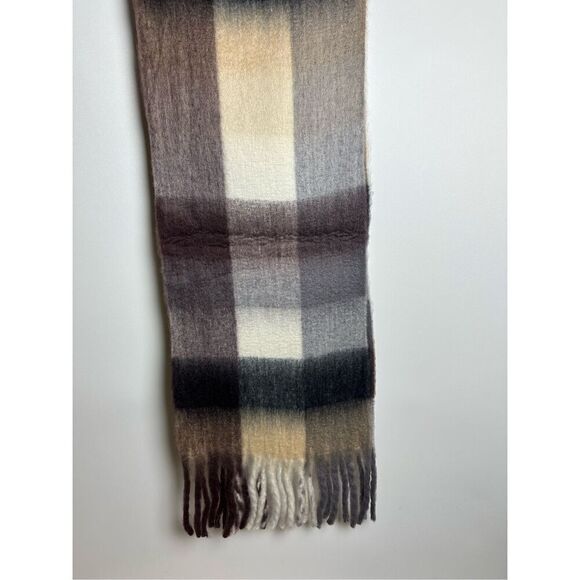 Chunky Plaid oversized scarf - Picture 7 of 7